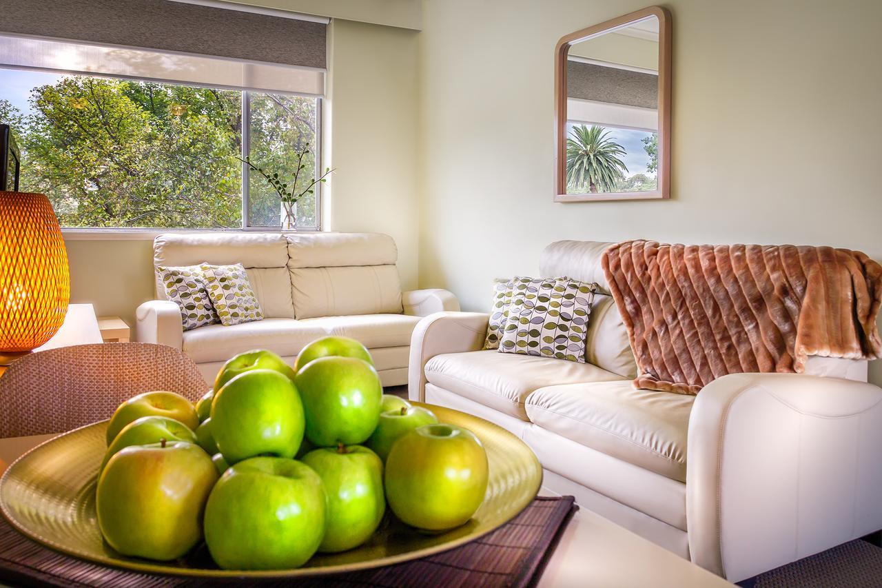 Birches Serviced Apartments Melbourne Eksteriør billede