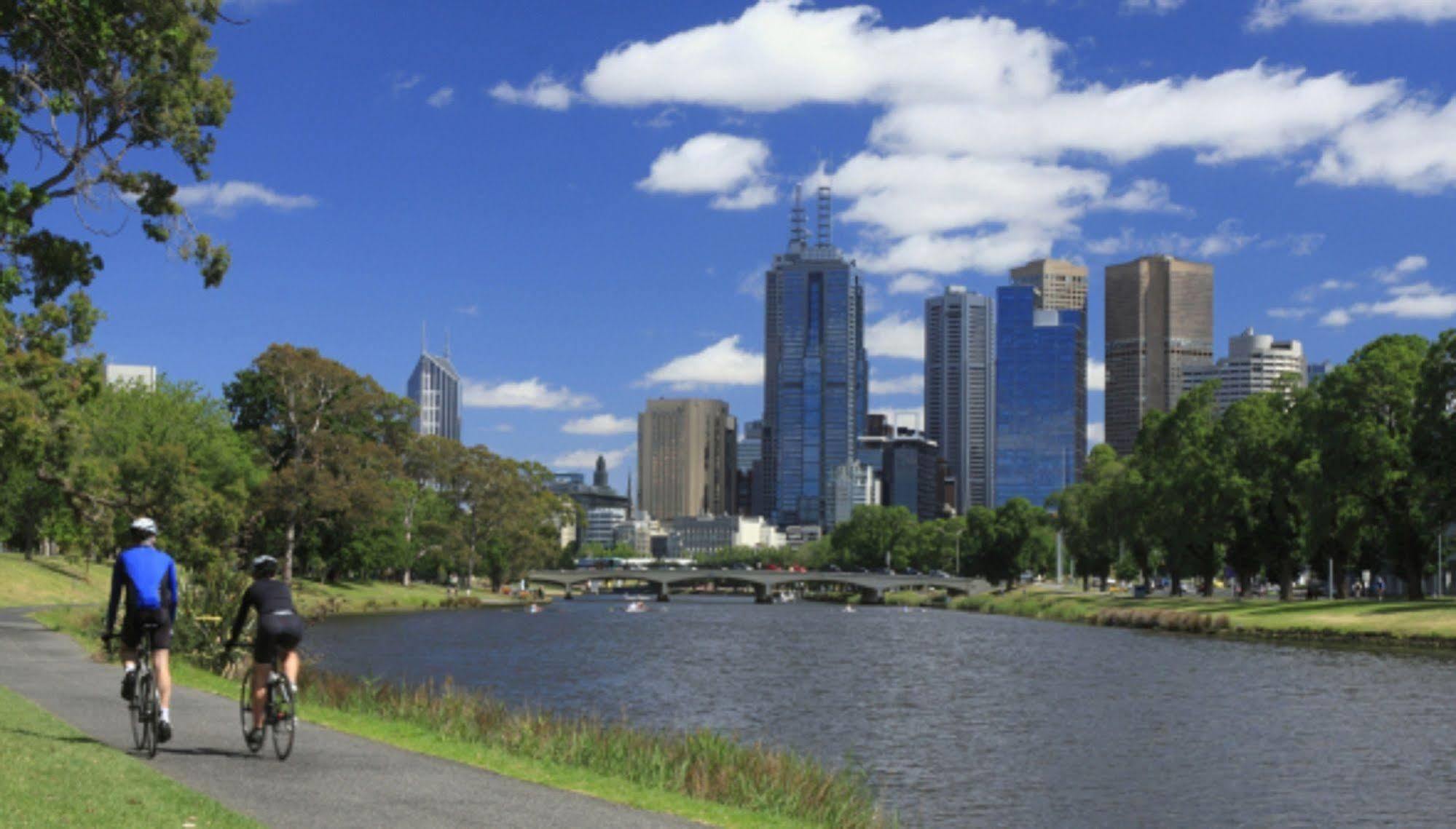 Birches Serviced Apartments Melbourne Eksteriør billede